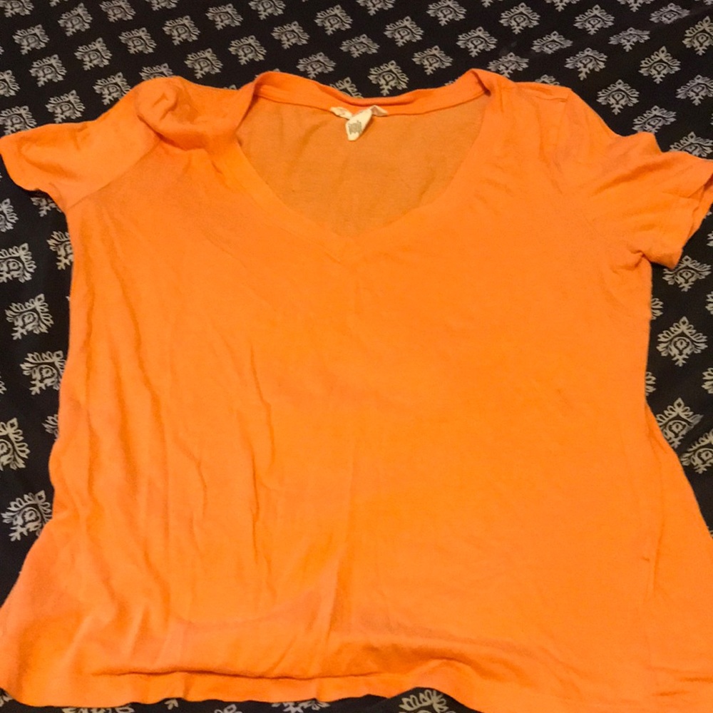 FOREVER 21 Orange T-shirt